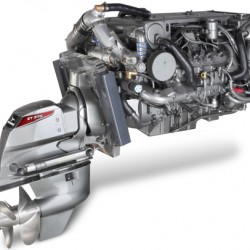 Yanmar Diesel Sterndrive 8LV Engine 370hp/272kW ZT370